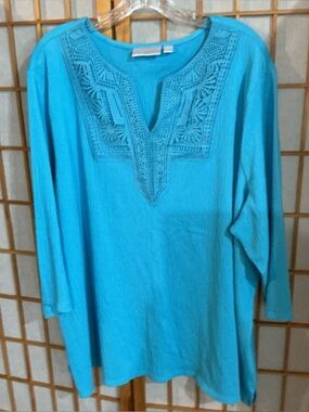 NEW BELLE BY KIM GRAVEL TUNIC TOP
